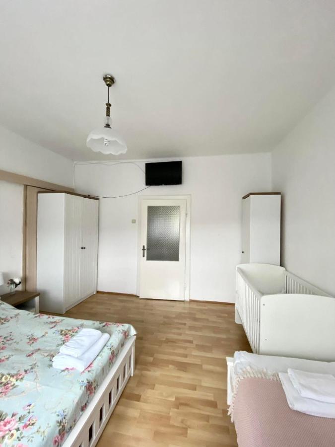 Apartman Marketa Apartment Bystrice  Exterior photo